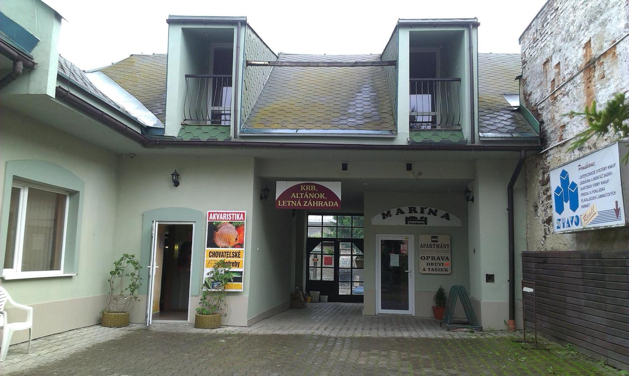 Penzion Marina Pri Slovenskej Restauracii Brezno Extérieur photo