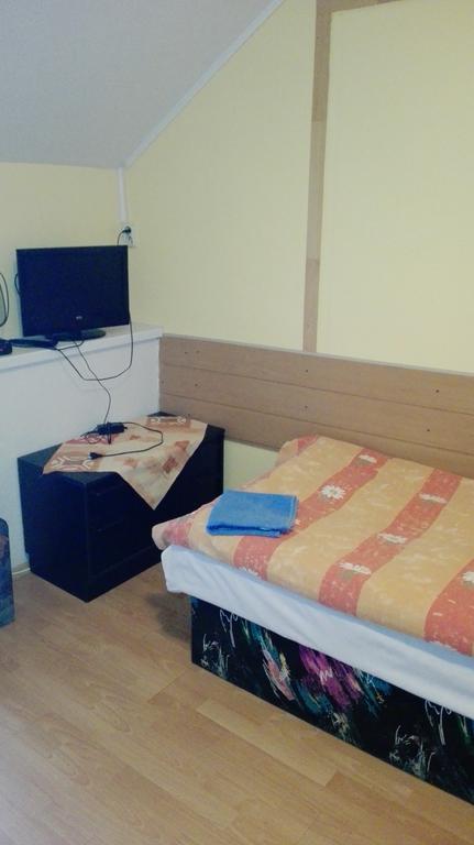 Penzion Marina Pri Slovenskej Restauracii Brezno Extérieur photo